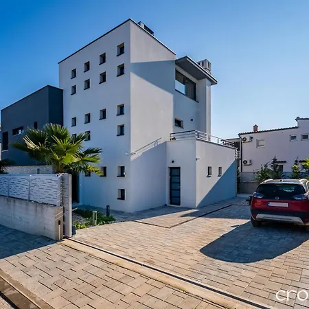 Tamaris- 10 Mins From Villa Zára
